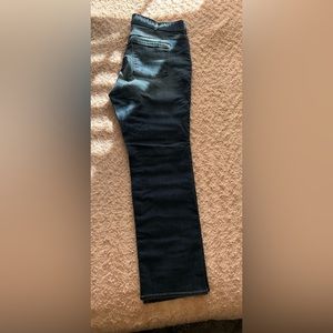 NWT Women’s Eddie Bauer jeans